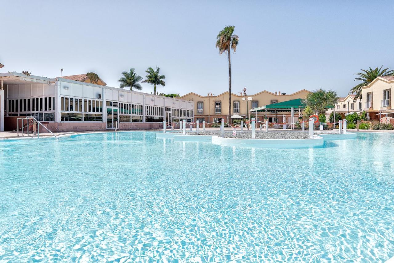 Green Island Holiday San Bartolomé エクステリア 写真