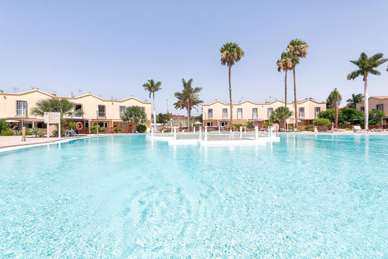 Green Island Holiday San Bartolomé エクステリア 写真